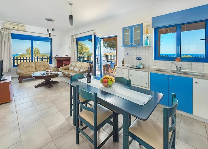 Stegna House Sea View *