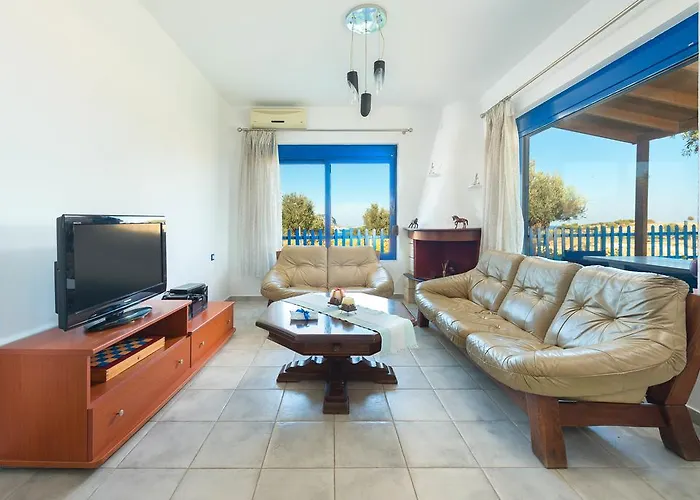 아파트 Stegna House Sea View